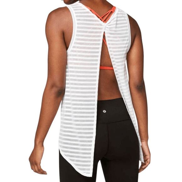 LULULEMON ATHLETICA Meet Halfway Tank 'Striped in White Size 6 - Picture 3 of 6